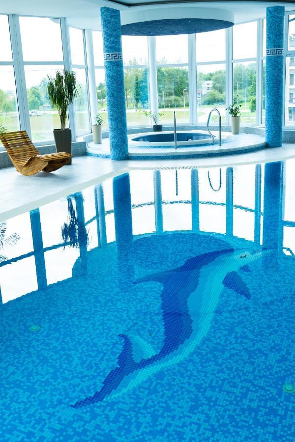 Hotel Kristaly Konferencia & Wellness Ajka Exteriör bild
